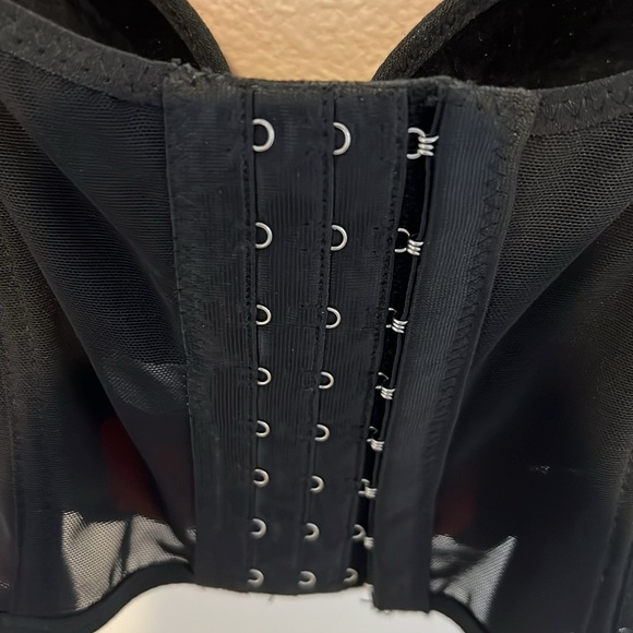 Bebe corset top medium - Picture 6 of 11